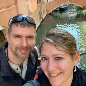 Meet your Posher, Arielle